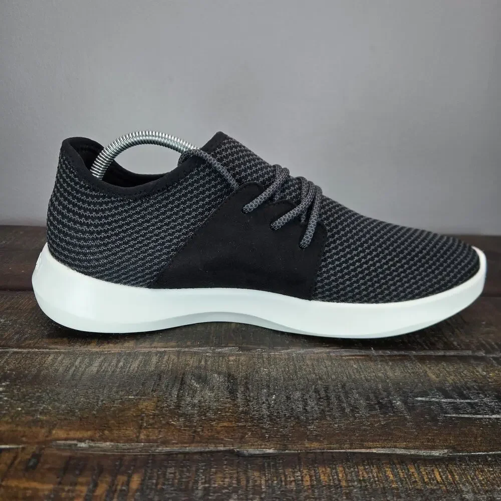 NEW Vessi Everyday Classic Mens Size 7 Lace Up Waterproof Shoes Sneakers Black